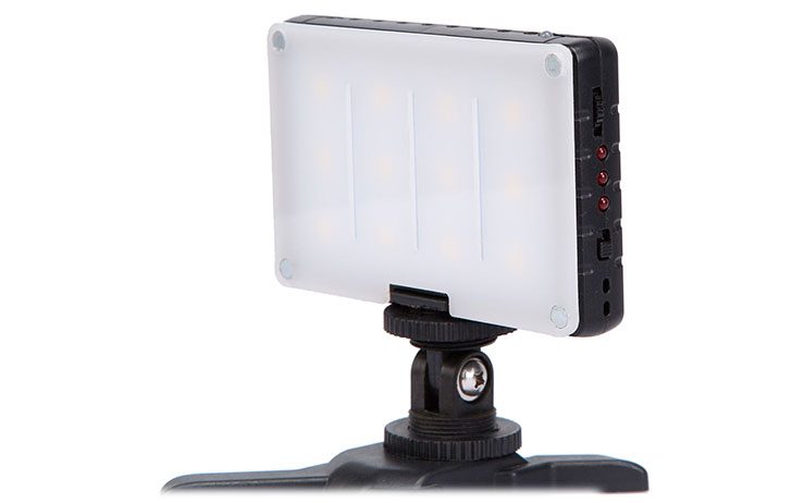 dzoncameradaylight 728x462 - Deal: GVB Gear Compact Daylight On-Camera Light with Built-In Battery $24 (Reg $39)