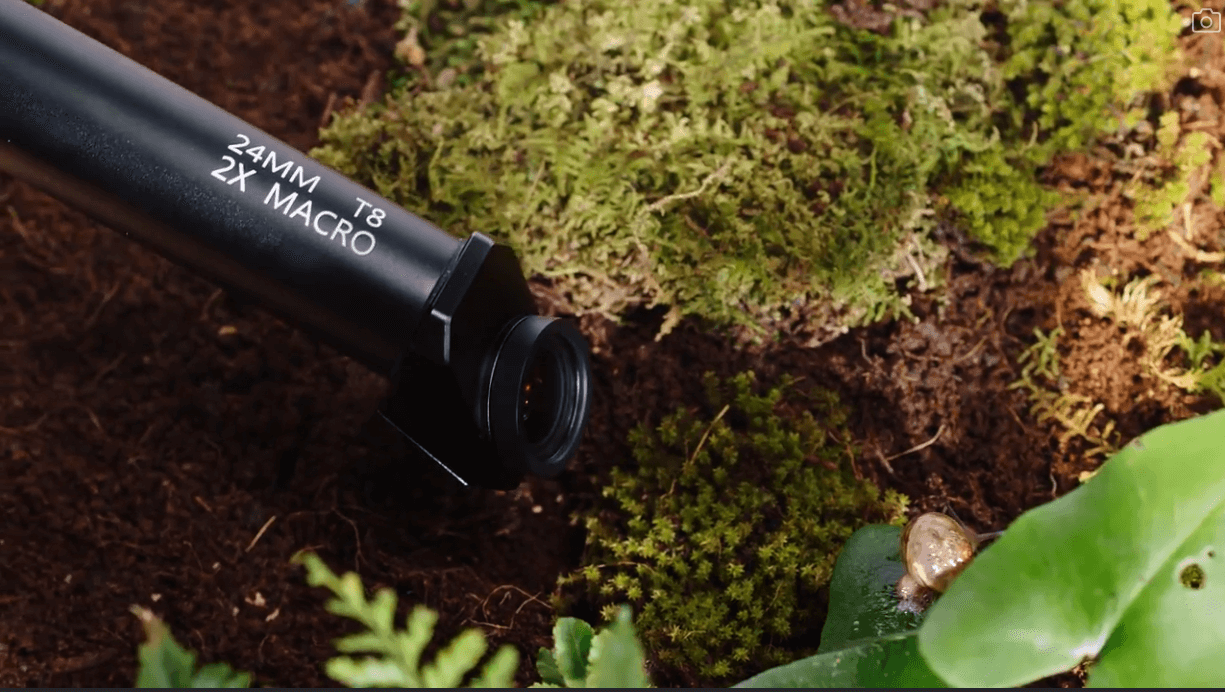 A close up of a camera Description automatically generated