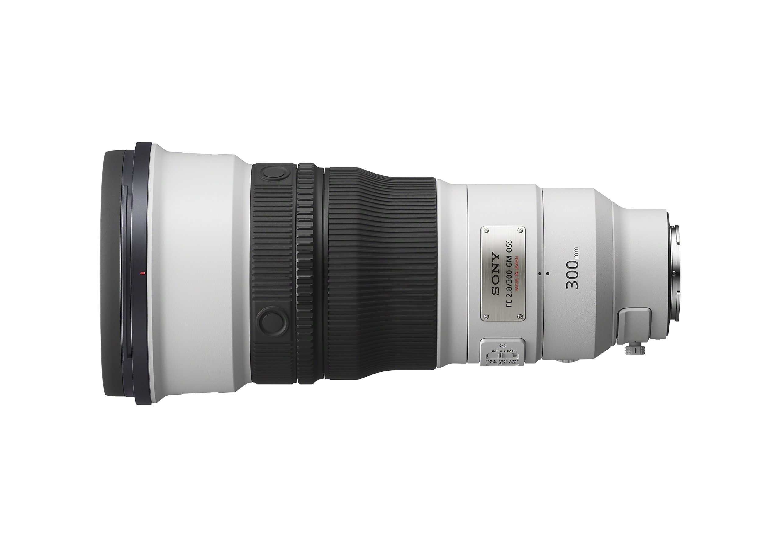 SEL300F28GM C scaled - Sony Electronics Releases 300mm F2.8 G Master OSS; the World’s Lightest Large-Aperture Telephoto Prime Lens