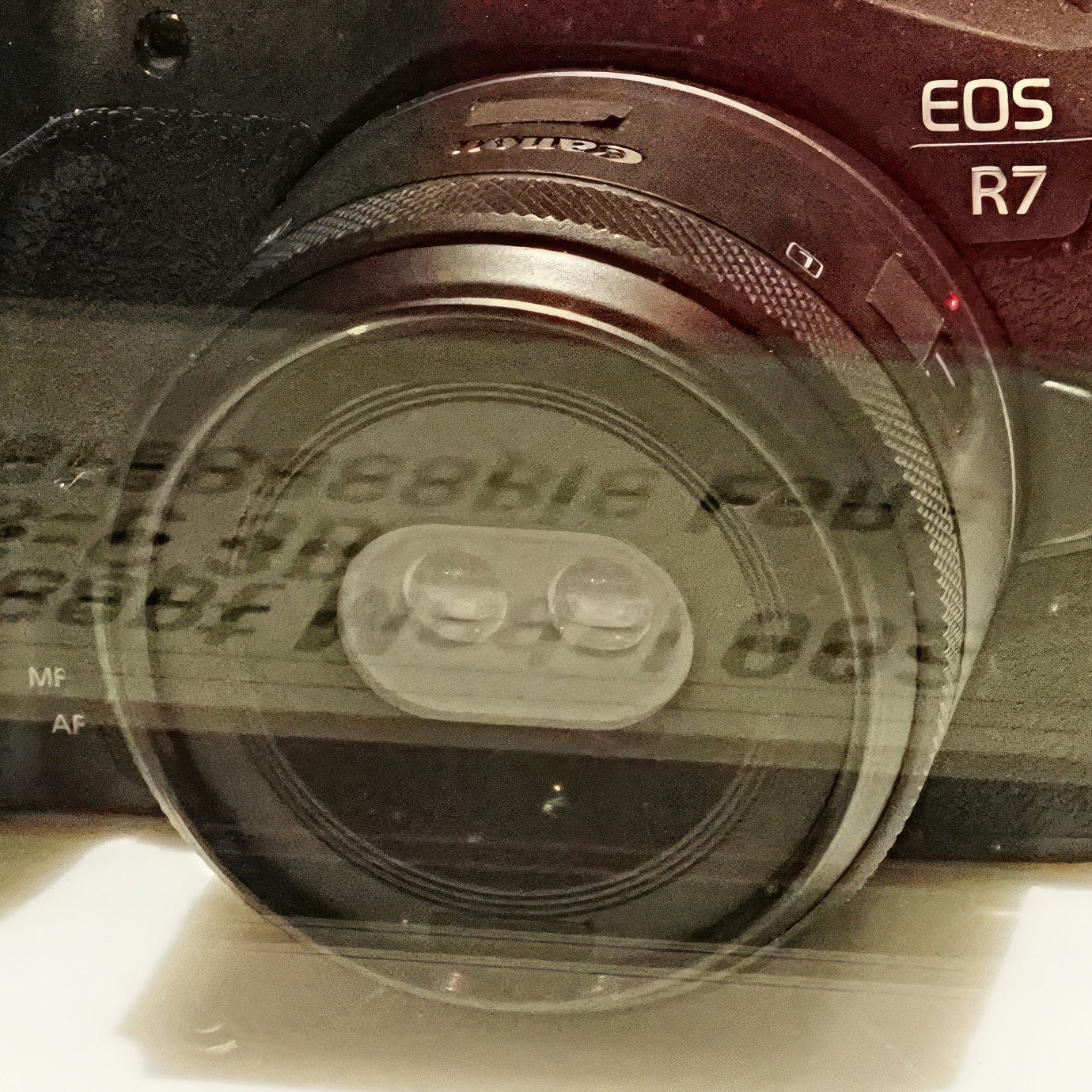 concept002 - Canon shows of APS-C dual-lens fisheye and stereoscopic lenses at CES