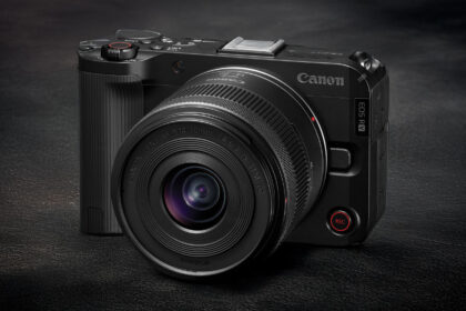 Canon EOS R50 V with RF-S 14-30mm f/4-6.3 IS STM PZ