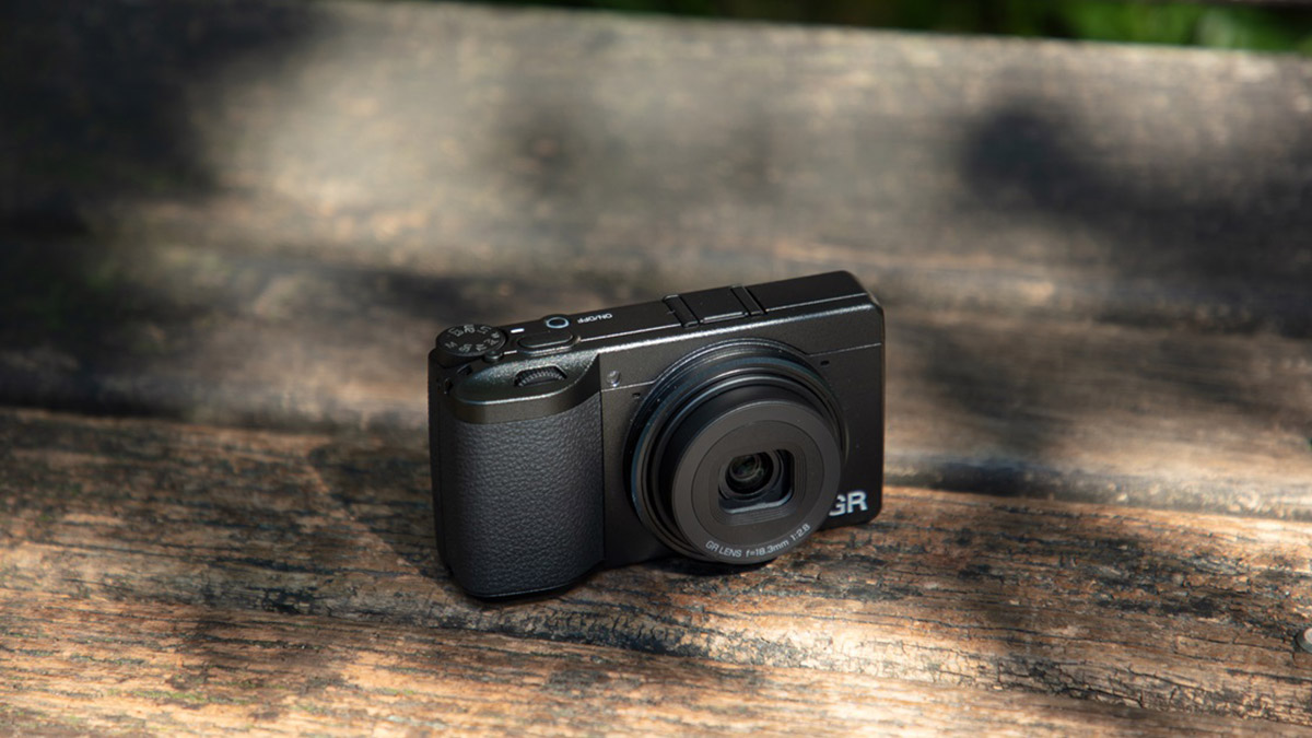 RICOH GR Digital IV　ショット2543回　状態良好 リコー GR DIGITAL IV 価格比較 - 価格.com