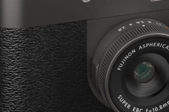 FUJIFILM X half Digital Camera