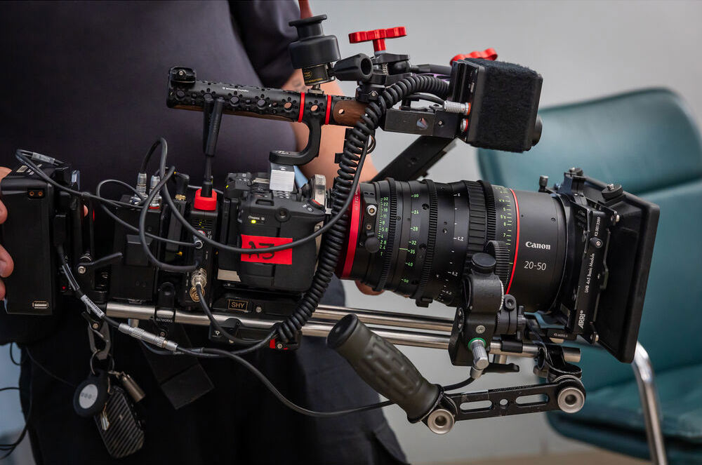 Why I'm Buying The R5C Instead Of The C50 (Or R6 Mark III)