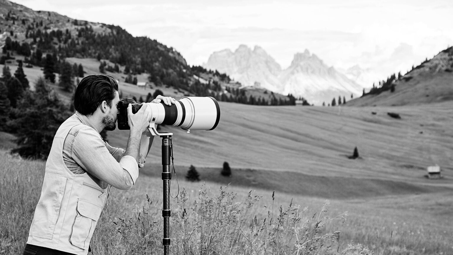 Gitzo GM2542 Series 2 Carbon Fiber Monopod $199 (Reg $399)