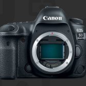 Canon EOS 5D Mark IV